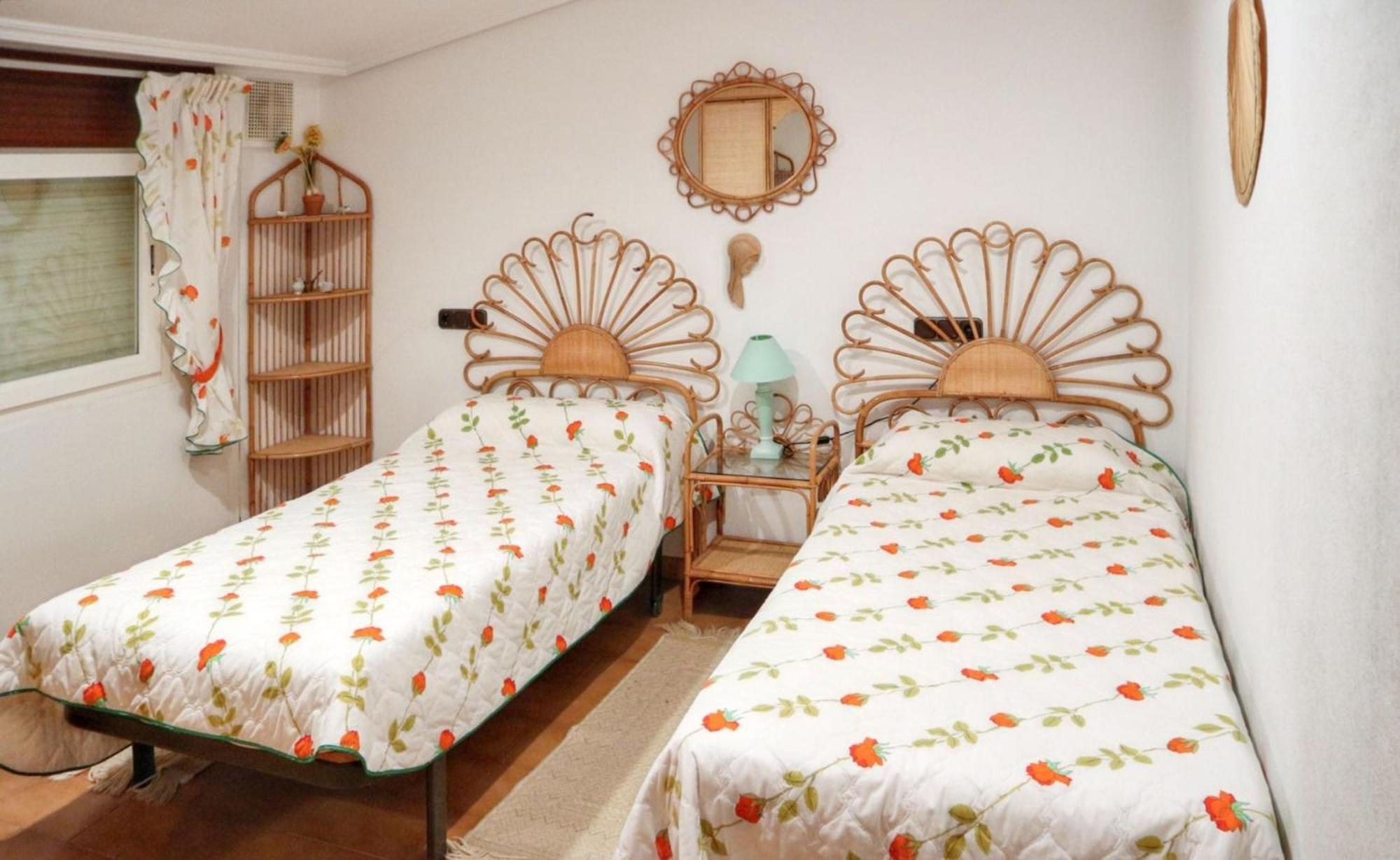 Spacious House With Terrace Near Boiro, Sea View Екстериор снимка