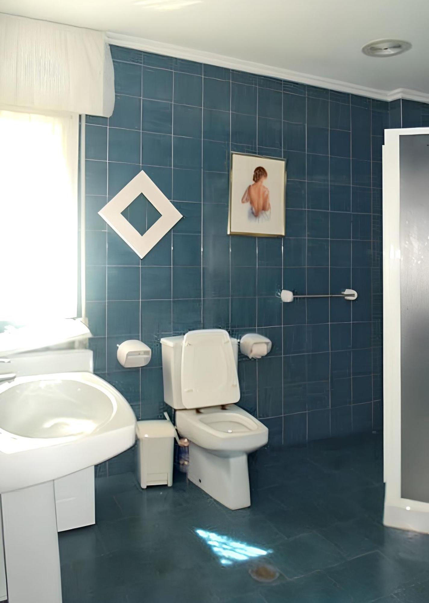 Spacious House With Terrace Near Boiro, Sea View Екстериор снимка
